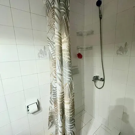 Heliora شقة بوليخرونو